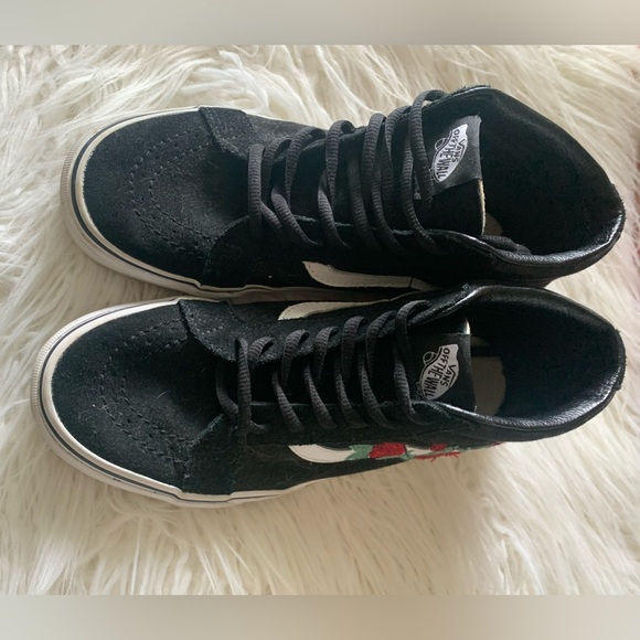 Vans Sk8 Women’s Old Skool Rose Thorns Mid Sneakers, Women’s Size 8.5 - Picture 5 of 5